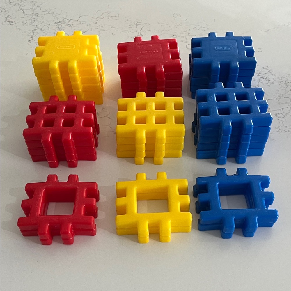 Little Tikes 35 piece Waffle Block Set